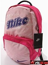 Sportovní batoh Nike - klikněte pro větší náhled