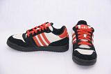 Boty Adidas Comptown + tričko Adidas - klikněte pro větší náhled