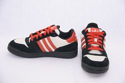 Boty Adidas Comptoown